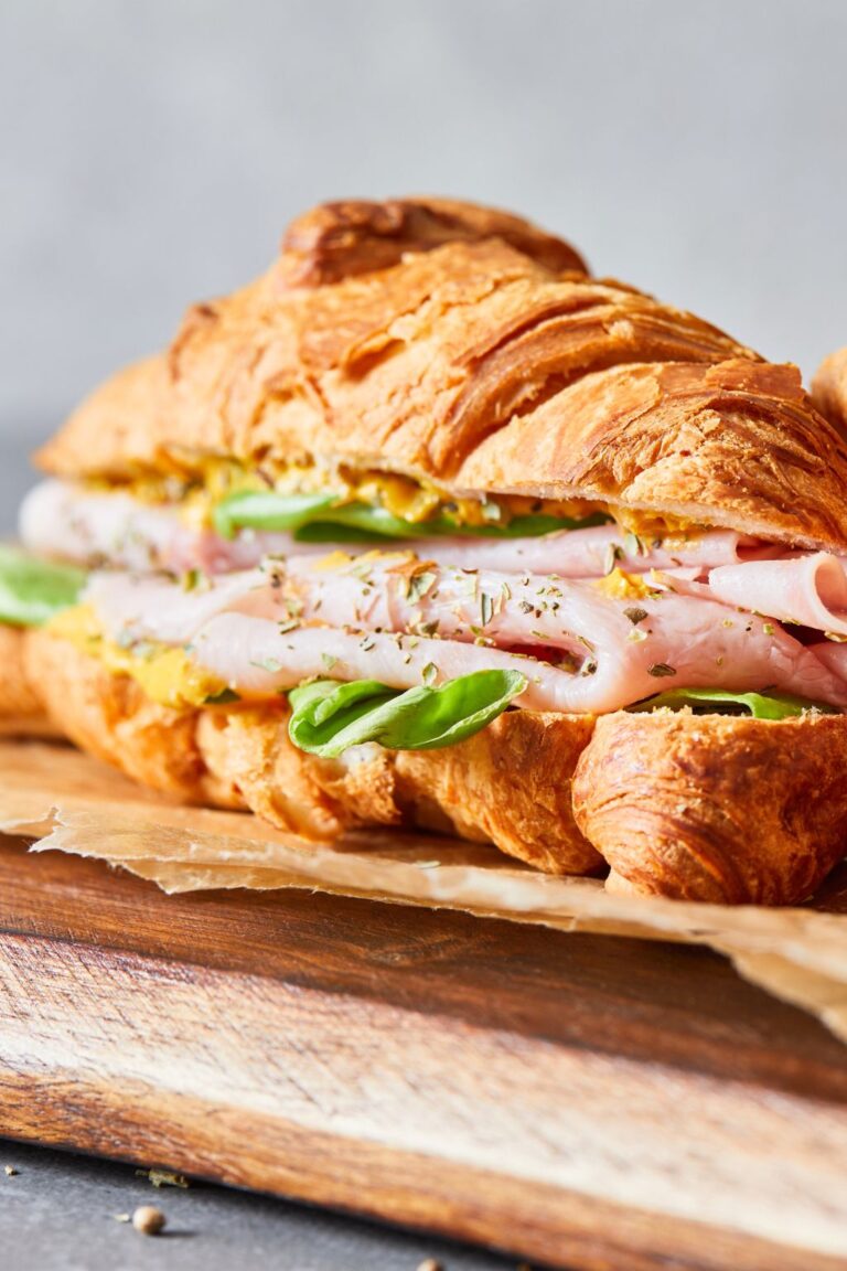 25+ Croissant Sandwich Ideas: Easy & Delicious