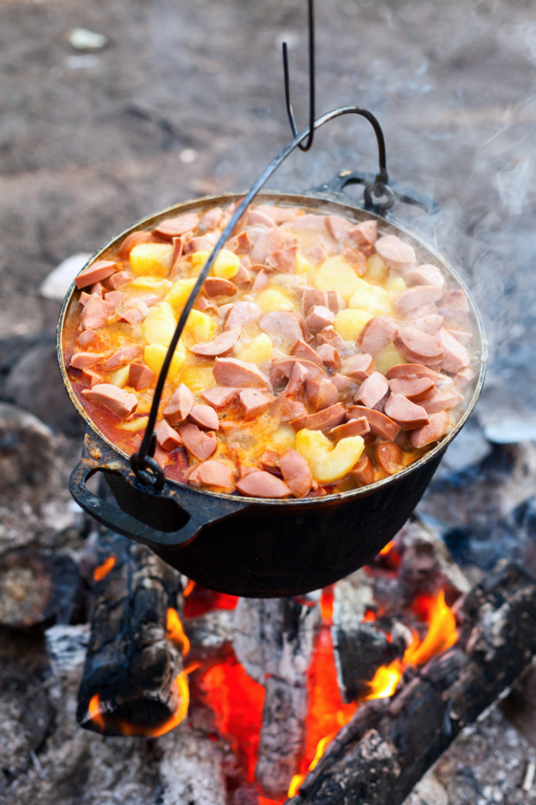 27+ Easy Camping Meals for the Family
